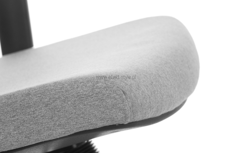 ZN-807-C-30 Fotel Biurowy czarny z wysuwem siedziska