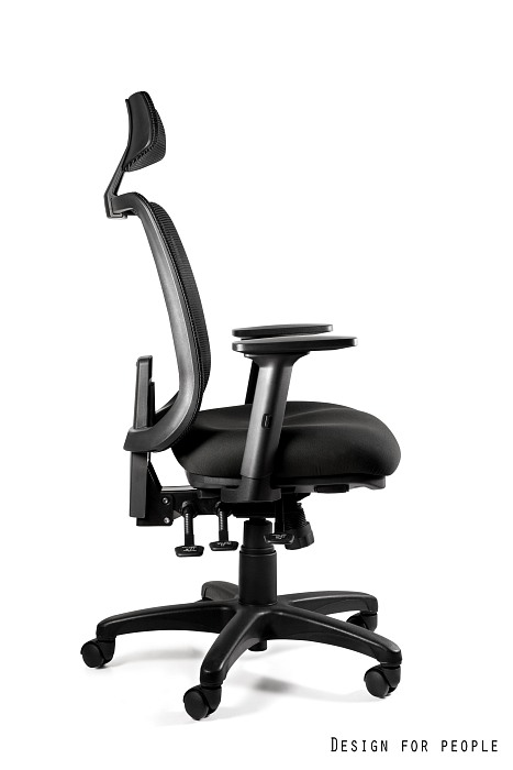 SAGA (1219) Fotel obrotowy- SIATKA SM01 CZARNA/TKANINA BL406 COCOA