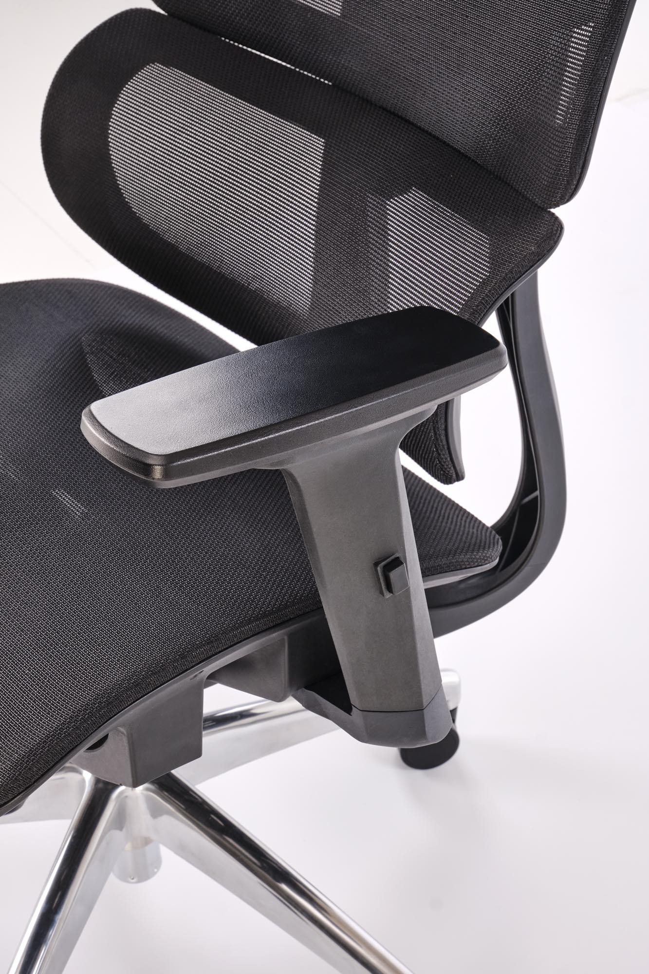 CASPER fotel obrotowy czarny