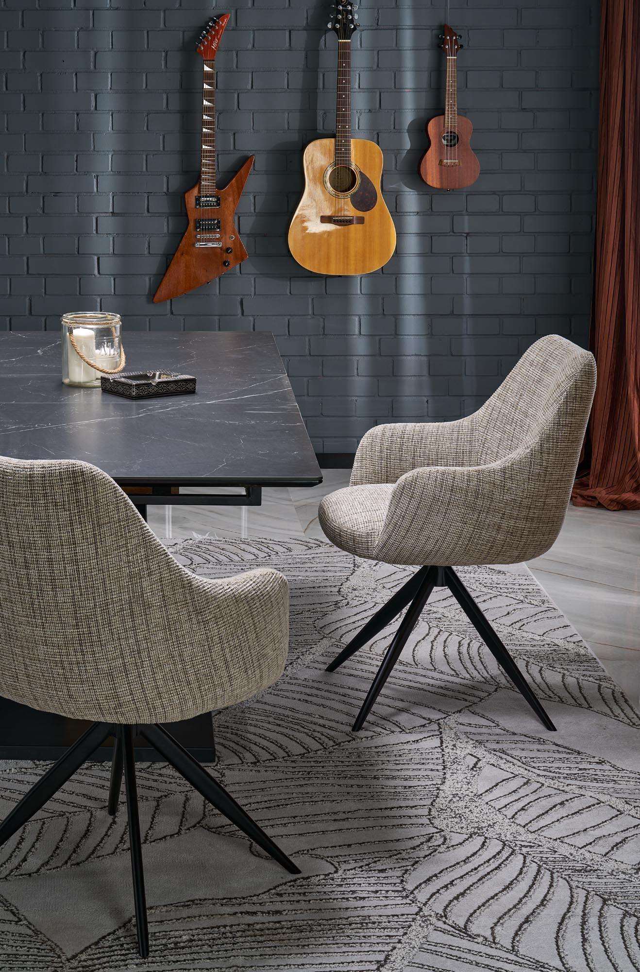 K564 krzesło beżowy  obrotowe