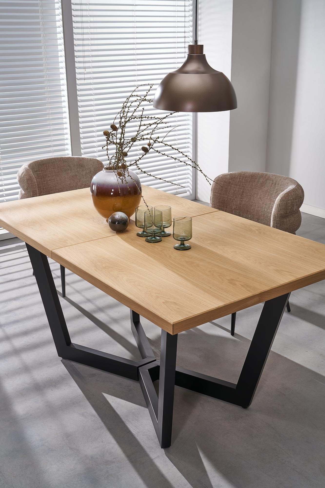 K575 krzesło kolor beżowy