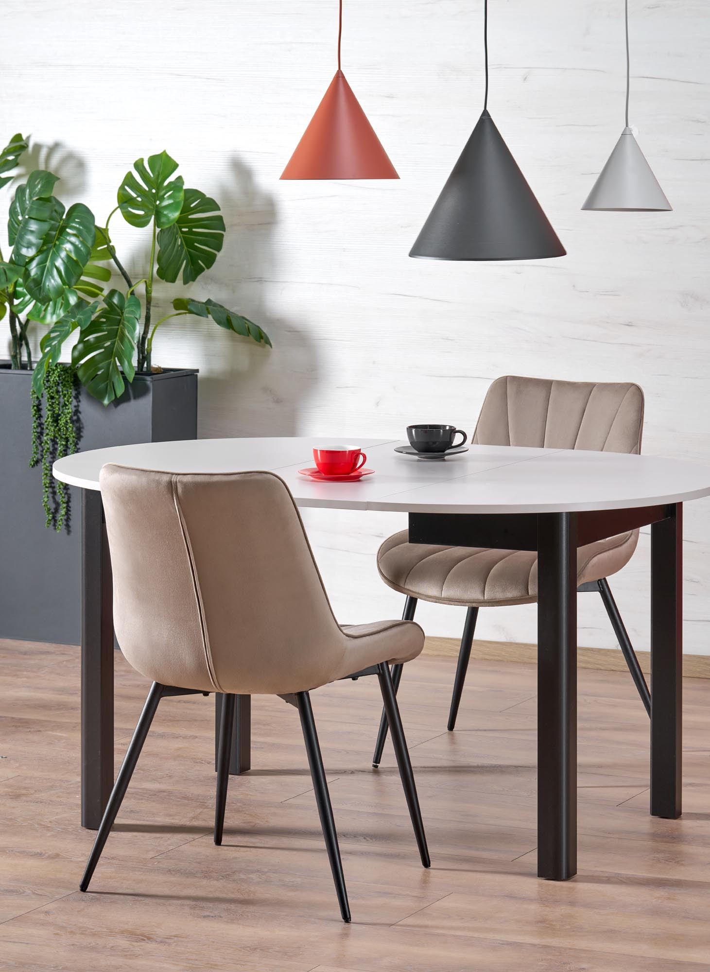 K589 krzesło kolor beżowy