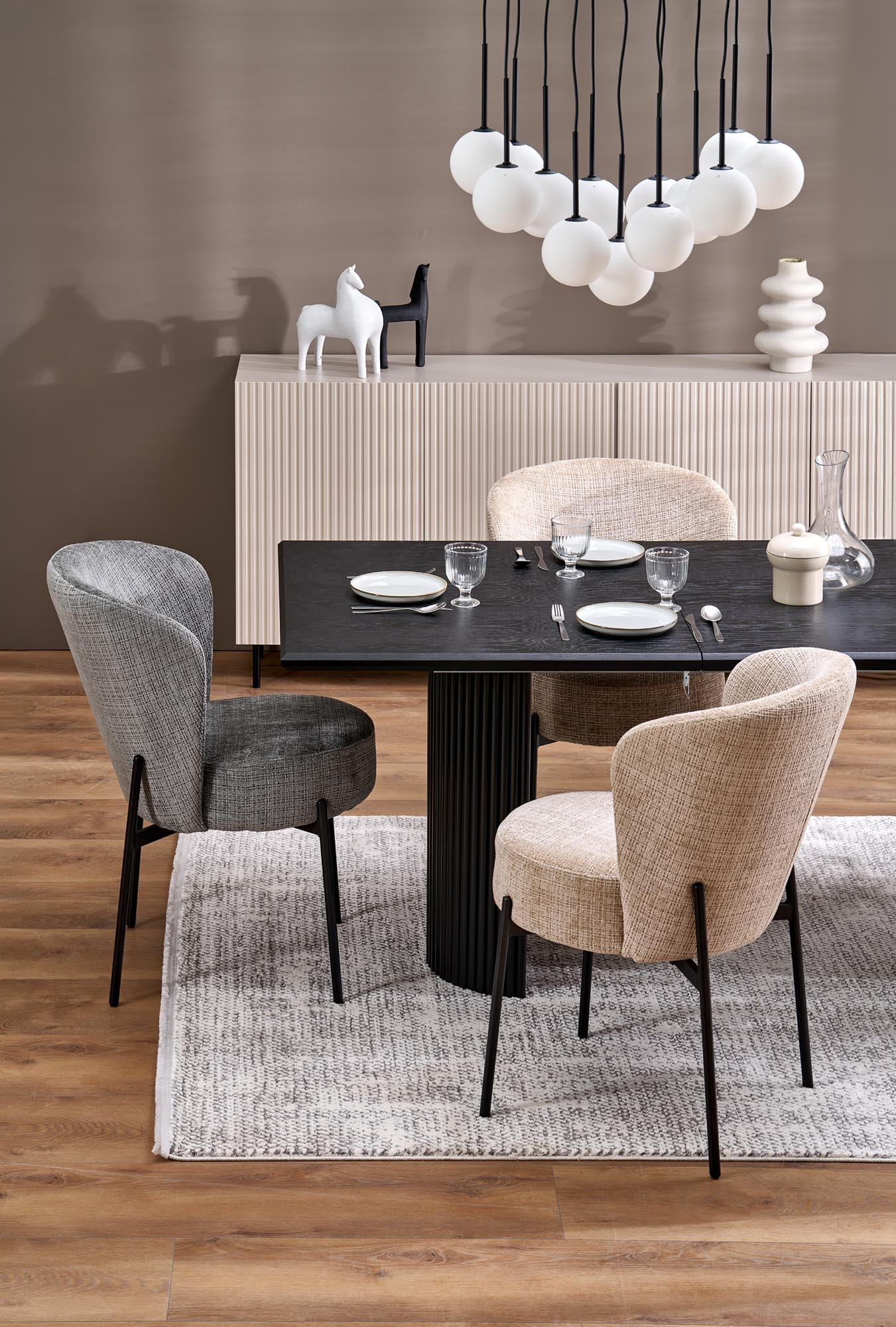 K590 krzesło kolor beżowy