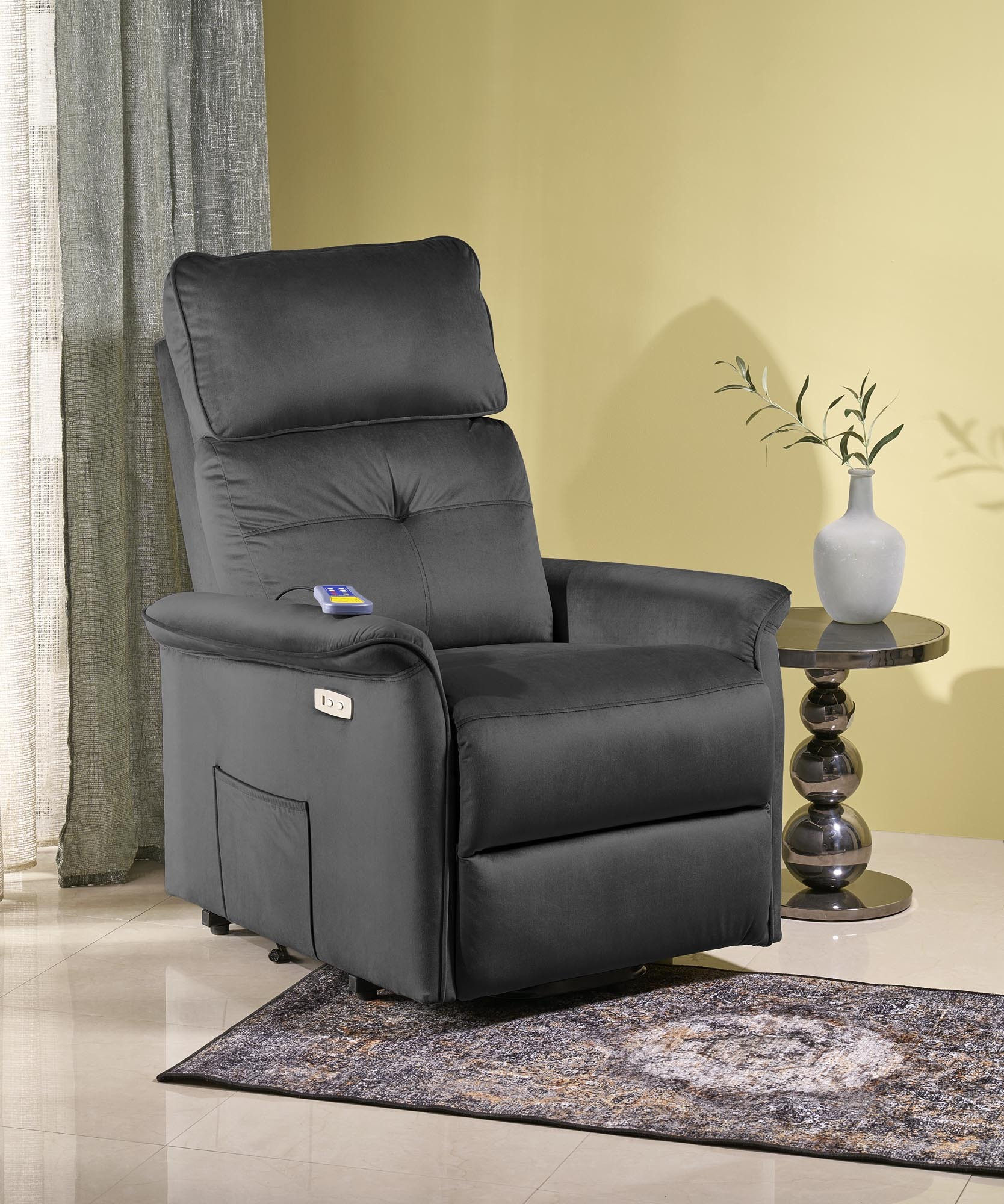 SEMIR 2 fotel wypoczynkowy czarny z funkcją elektrycznego rozkładania / funkcja pionizacji / funkcja masażu