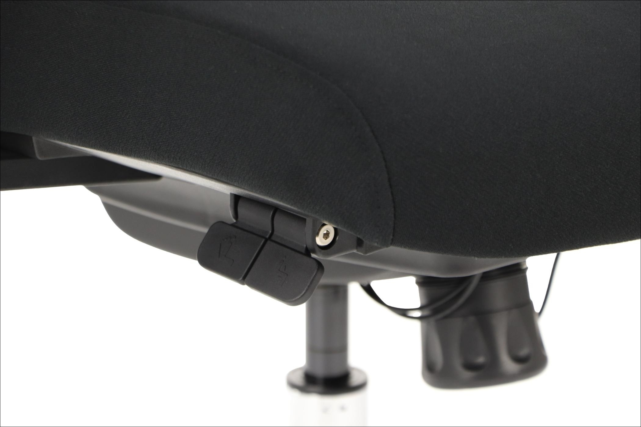 XELO M Fotel biurowy obrotowy oparcie siatkowe czarny, wysuw siedziska, podłokietniki 3D