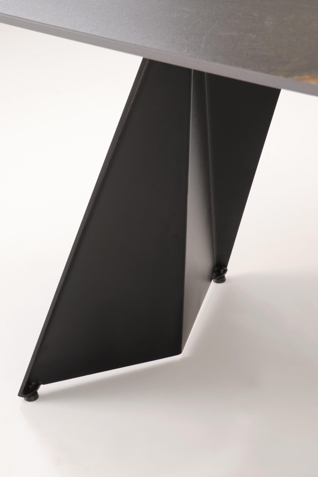 ARMANI stół rozkładany, blat - czarny marmur, noga - czarny (2p=1szt)